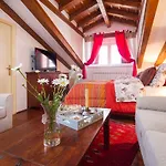 Luxury Villa Orh